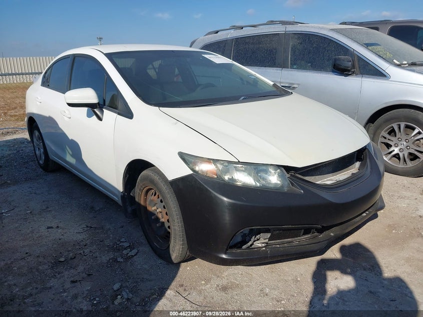 2014 HONDA CIVIC LX | 19XFB2F57EE057684 | UPCARS