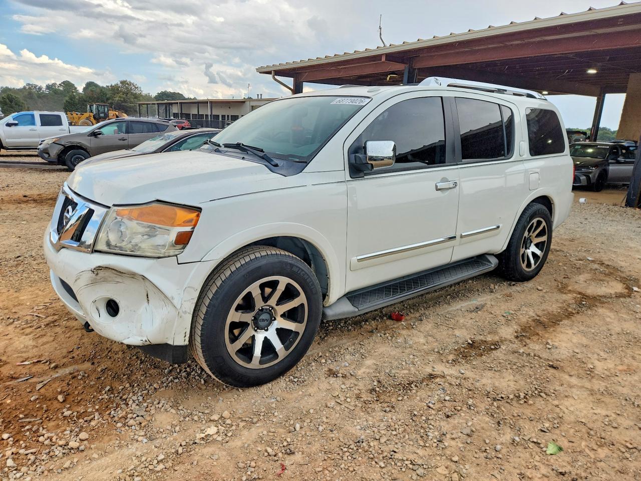 2015 NISSAN ARMADA SV | 5N1BA0ND0FN612577 | UPCARS