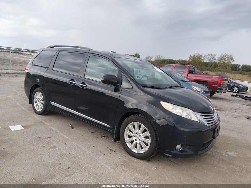 2011 TOYOTA SIENNA LIMITED | 5TDDK3DC1BS013356 | UPCARS
