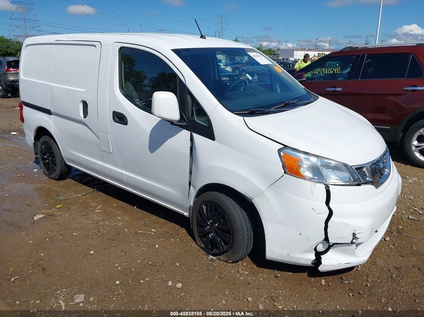 2015 NISSAN NV200 SV | 3N6CM0KN7FK695487 | UPCARS