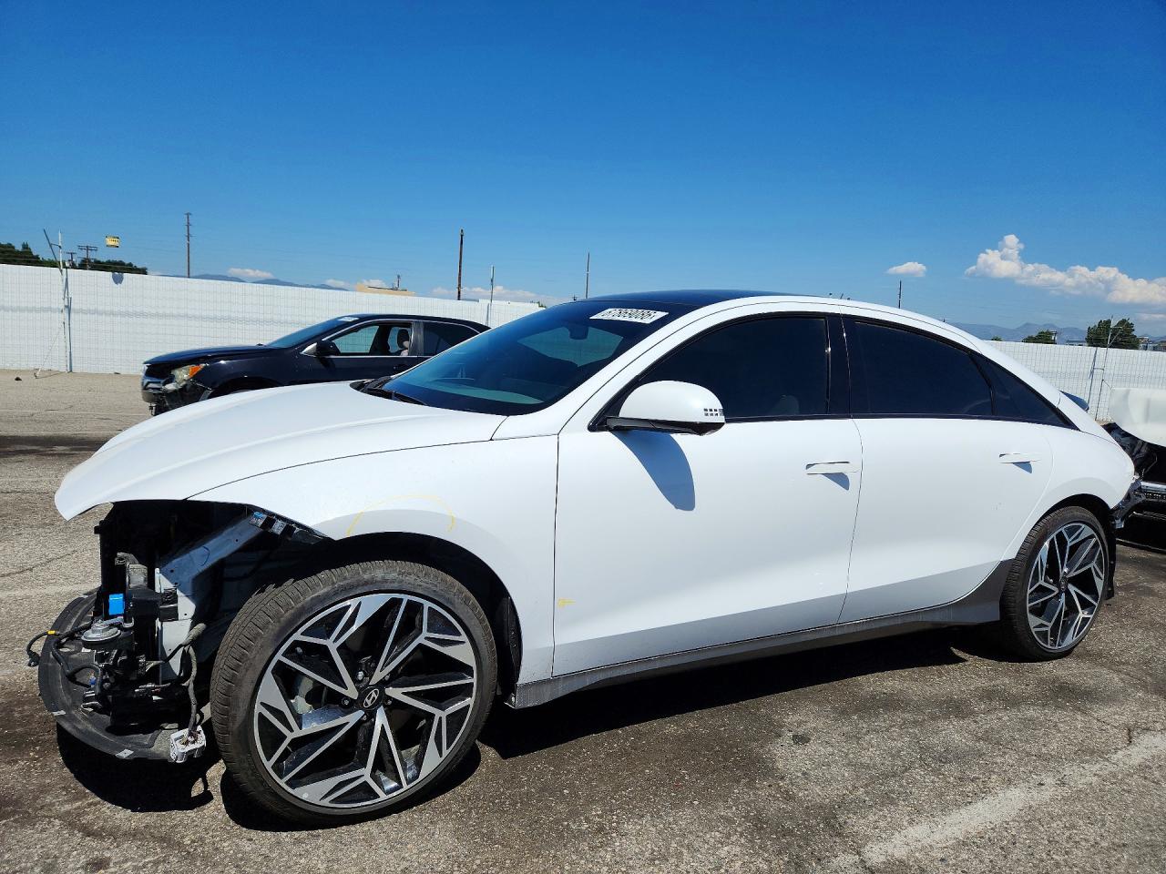 2024 HYUNDAI ALL OTHER LIMITED | KMHM54AA7RA055372 | UPCARS