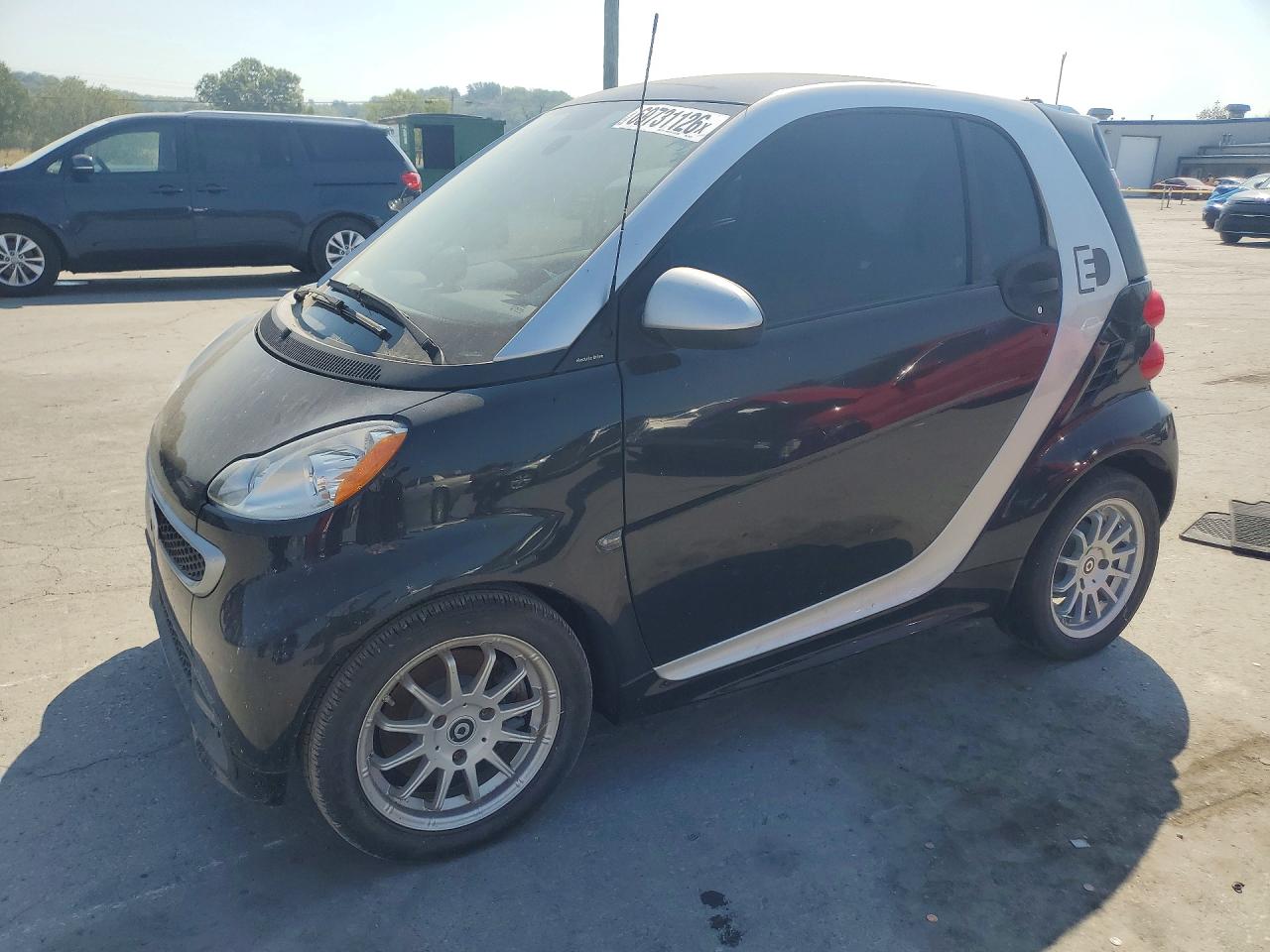 2013 SMART FORTWO | WMEEJ9AA6DK696731 | UPCARS