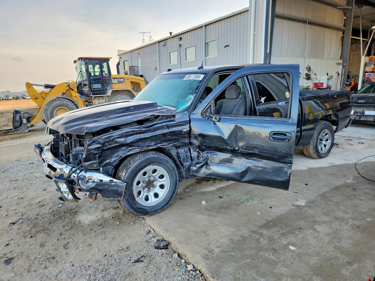 2005 CHEVROLET SILVERADO C1500 | 2GCEC13T051362589 | UPCARS