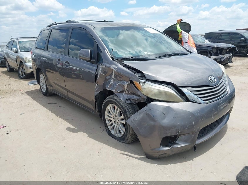 2011 TOYOTA SIENNA XLE V6 | 5TDYK3DC3BS154124 | UPCARS