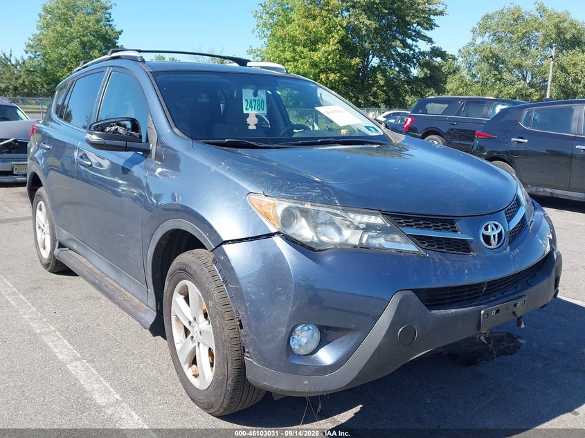 2014 TOYOTA RAV4 XLE | JTMRFREV9ED066092 | UPCARS