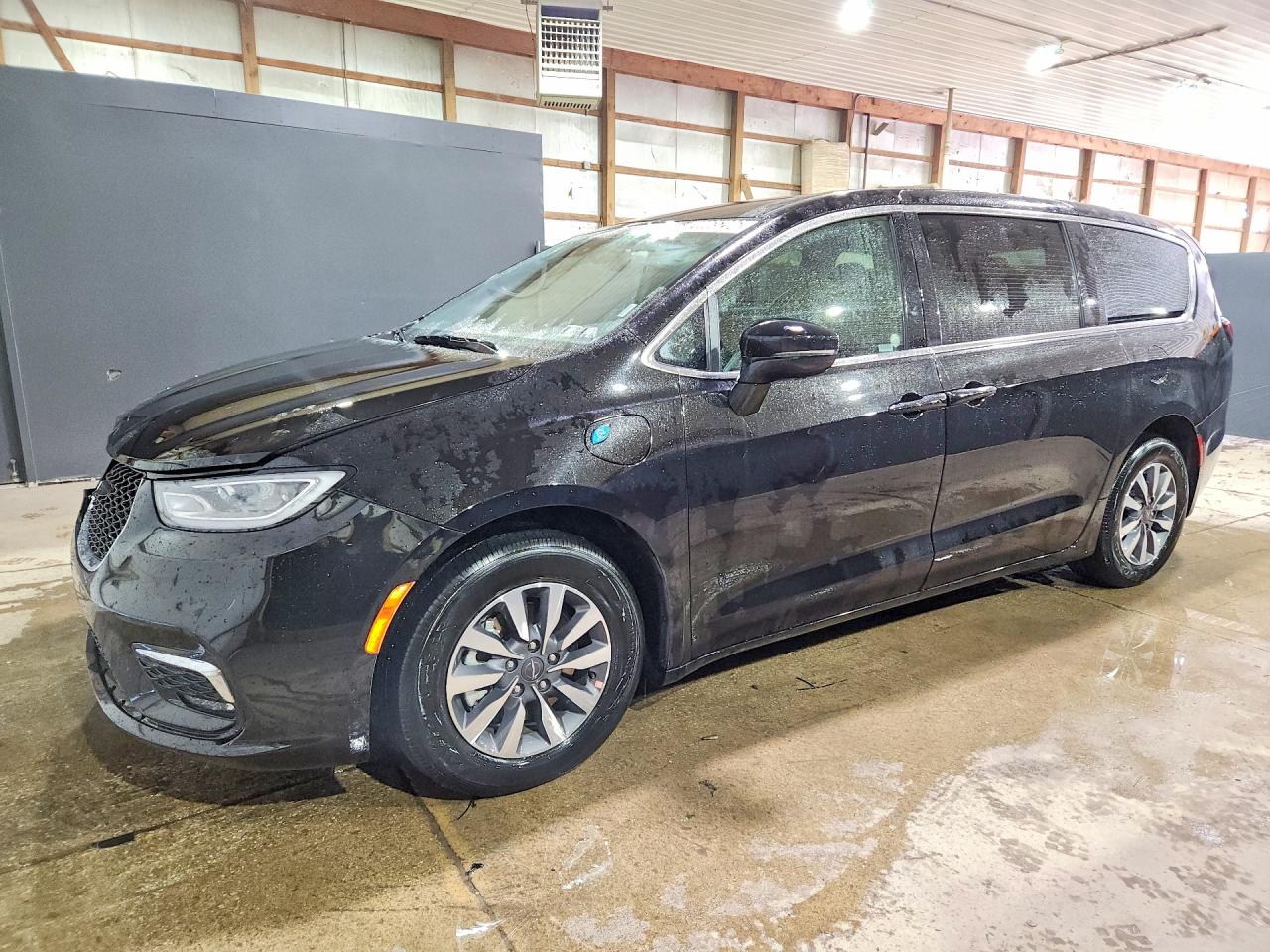 2025 CHRYSLER PACIFICA HYBRID SELECT | 2C4RC1S79SR572997 | UPCARS