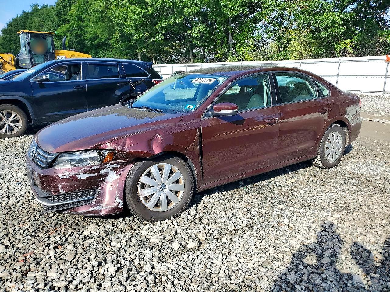 2013 VOLKSWAGEN PASSAT S | 1VWAP7A36DC036696 | UPCARS
