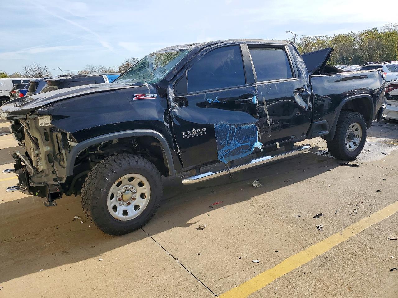 2022 CHEVROLET SILVERADO K2500 HEAVY DUTY LT | 1GC4YNEY7NF168860 | UPCARS