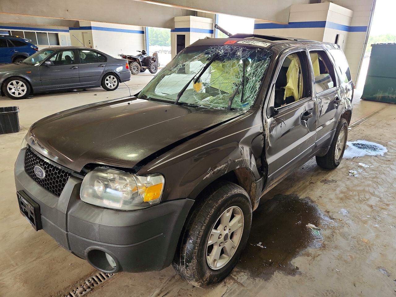 2006 FORD ESCAPE XLT | 1FMCU93166KB98425 | UPCARS