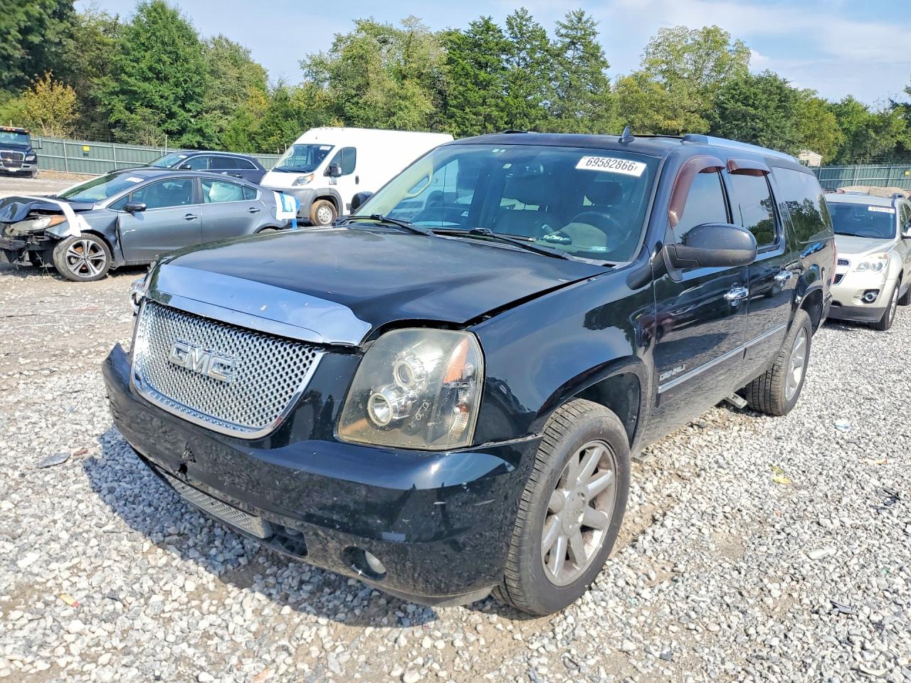 2010 GMC YUKON DENALI | 1GKUKMEF5AR196129 | UPCARS