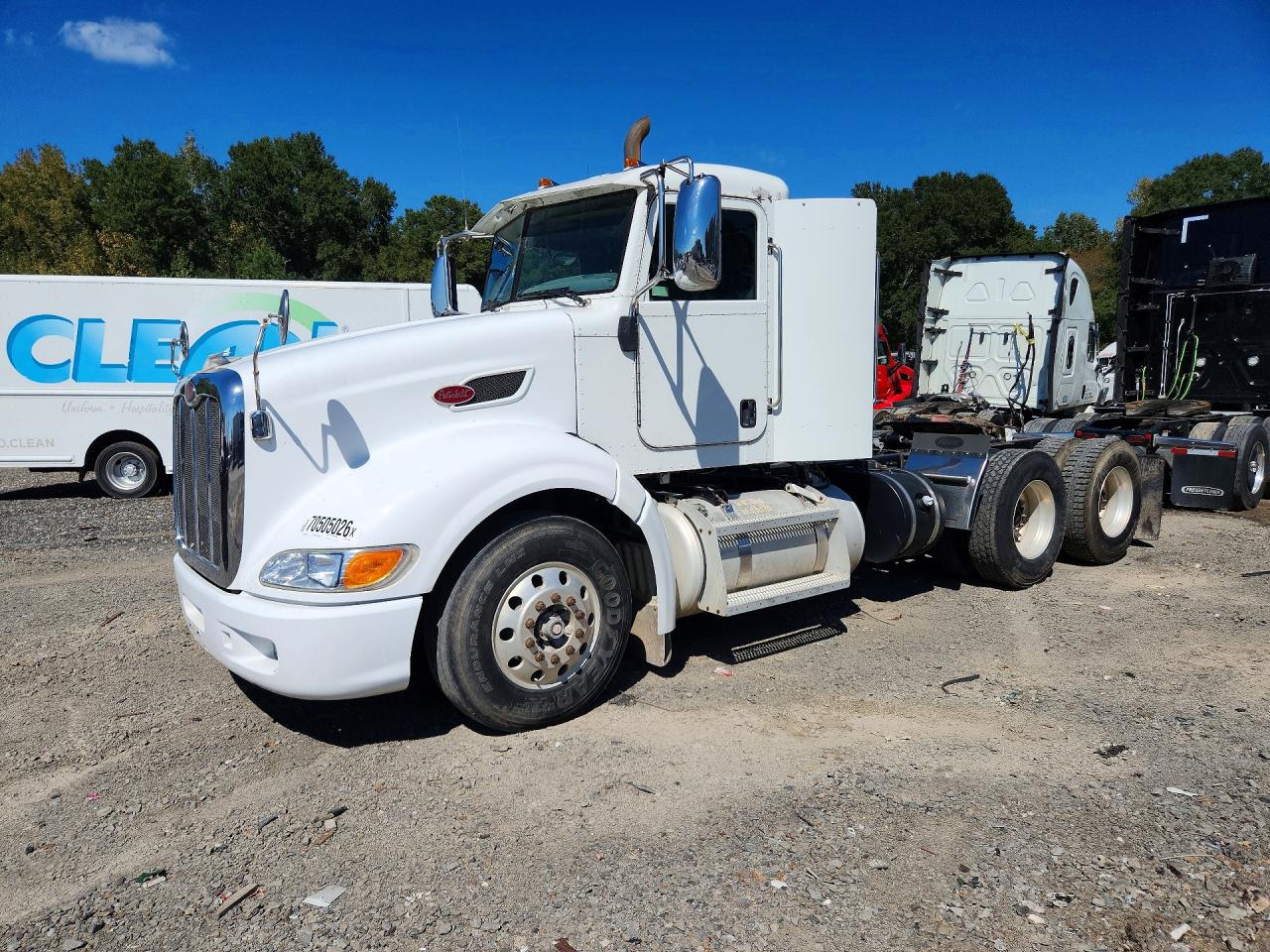 2012 PETERBILT ALL OTHER SEMI TRUCK | 1NPHD49X6CD148173 | UPCARS