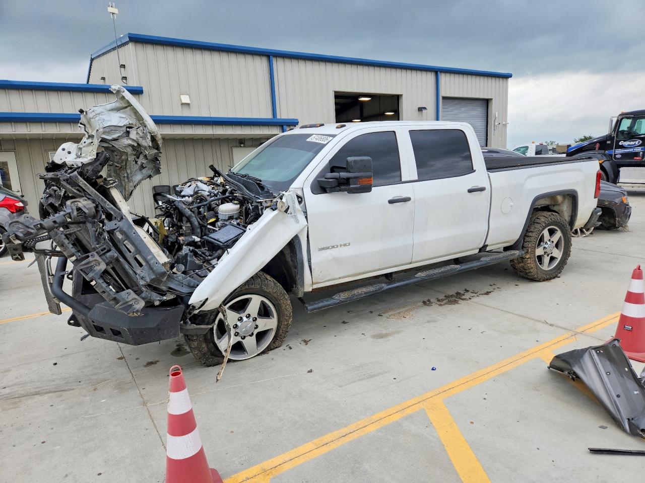 2018 GMC SIERRA K3500 | 1GT42VCY4JF178695 | UPCARS