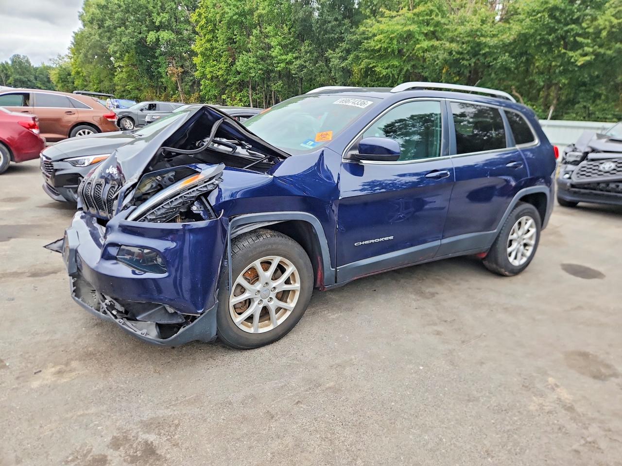 2016 JEEP CHEROKEE LATITUDE | 1C4PJMCB1GW323206 | UPCARS