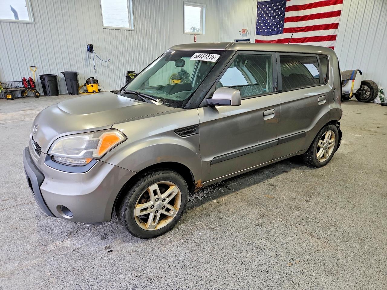 2010 KIA SOUL + | KNDJT2A25A7191382 | UPCARS