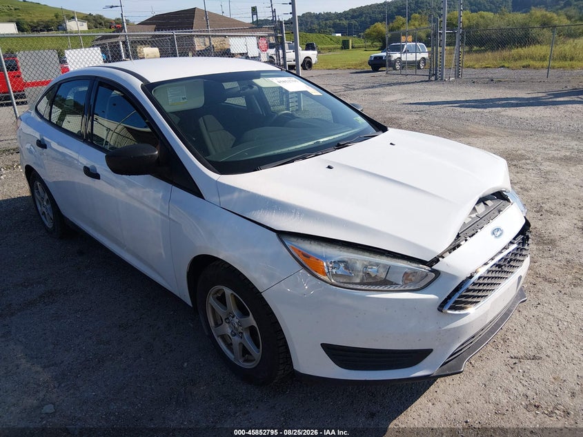 2017 FORD FOCU S | 1FADP3E20HL270340 | UPCARS