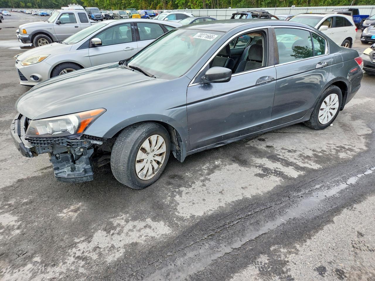 2010 HONDA ACCORD LX | 1HGCP2F33AA195725 | UPCARS