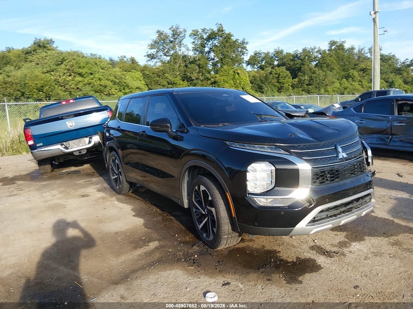 2022 MITSUBISHI OUTLANDER BLACK EDITION 2WD/SE 2.5 2WD/SE LAUNCH EDITION 2WD | JA4J3UA83NZ042618 | UPCARS