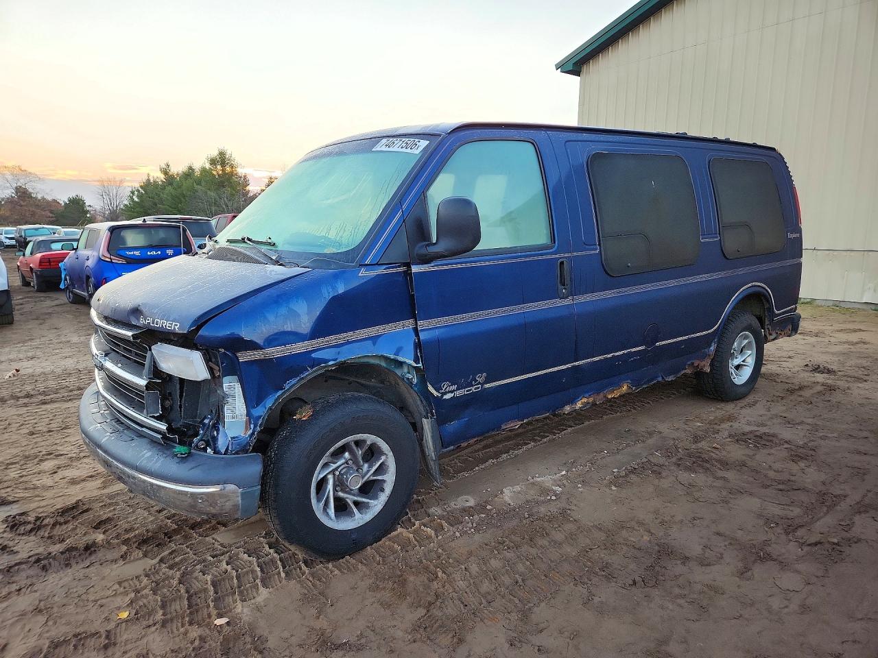 2000 CHEVROLET EXPRESS | 1GBFG15R1Y1259951 | UPCARS
