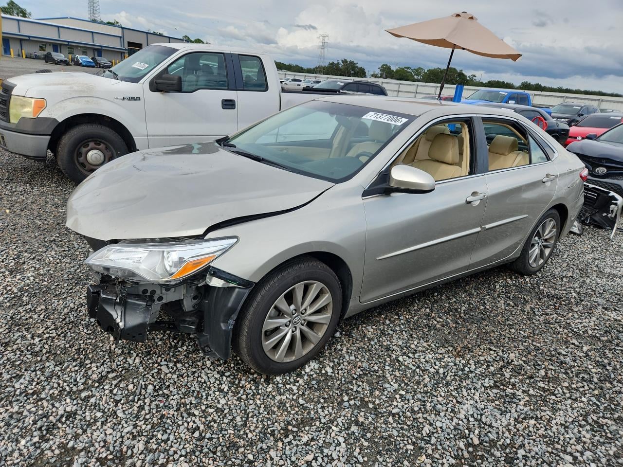 2015 TOYOTA CAMRY XLE | 4T4BF1FK4FR486448 | UPCARS