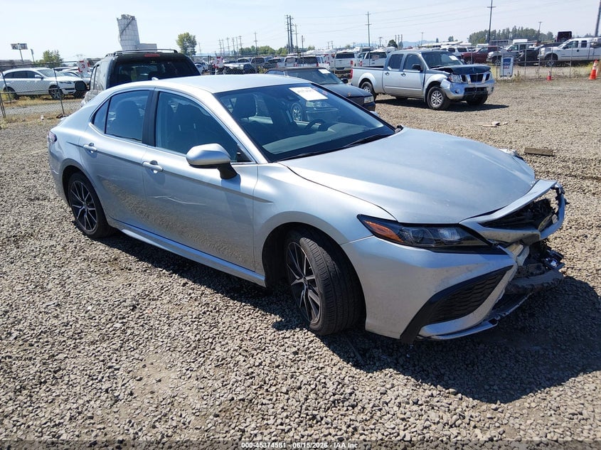 2024 TOYOTA CAMRY SE | 4T1G11BK3RU123440 | UPCARS