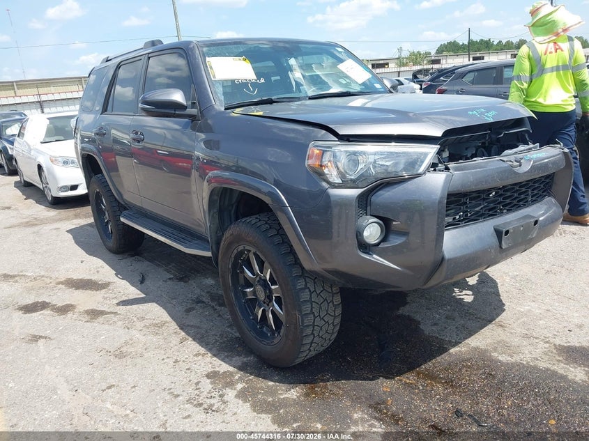 2019 TOYOTA 4RUNNER SR5 PREMIUM | JTEBU5JR0K5638337 | UPCARS