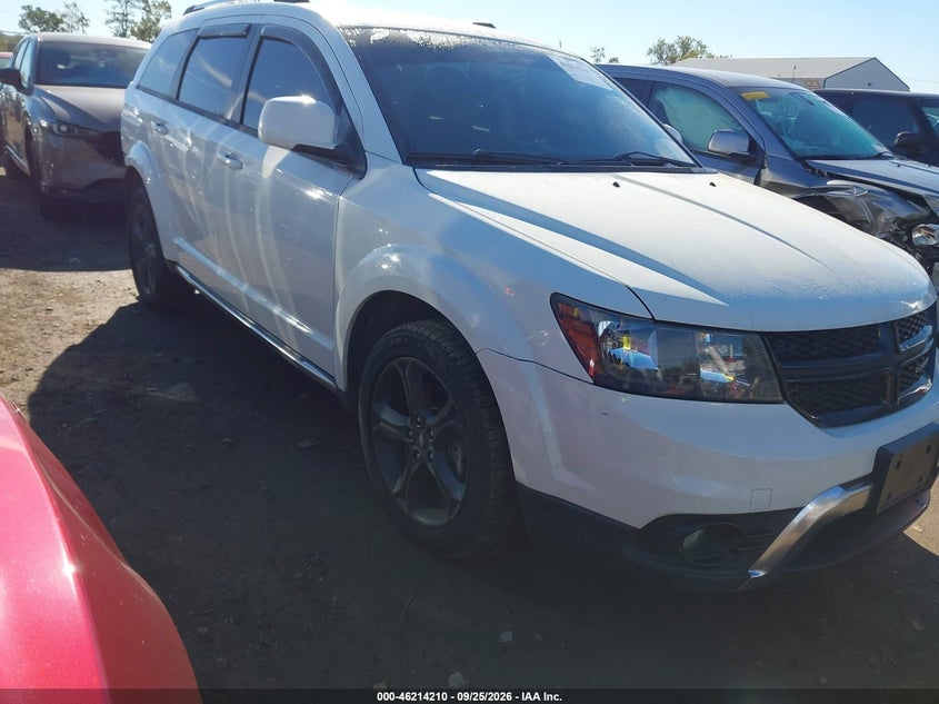 2019 DODGE JOURNEY CROSSROAD AWD | 3C4PDDGG0KT794971 | UPCARS