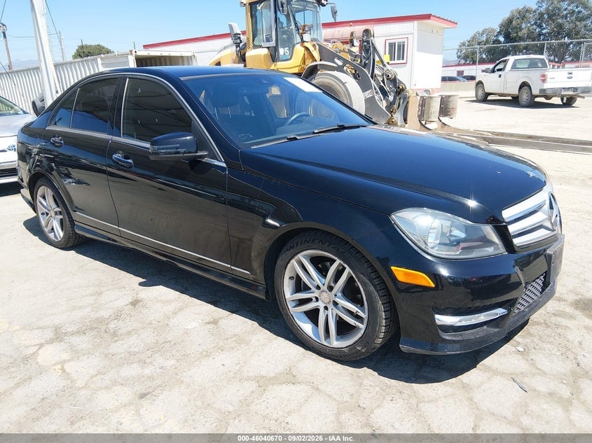 2013 MERCEDES-BENZ C 250 SPORT | WDDGF4HBXDR291768 | UPCARS