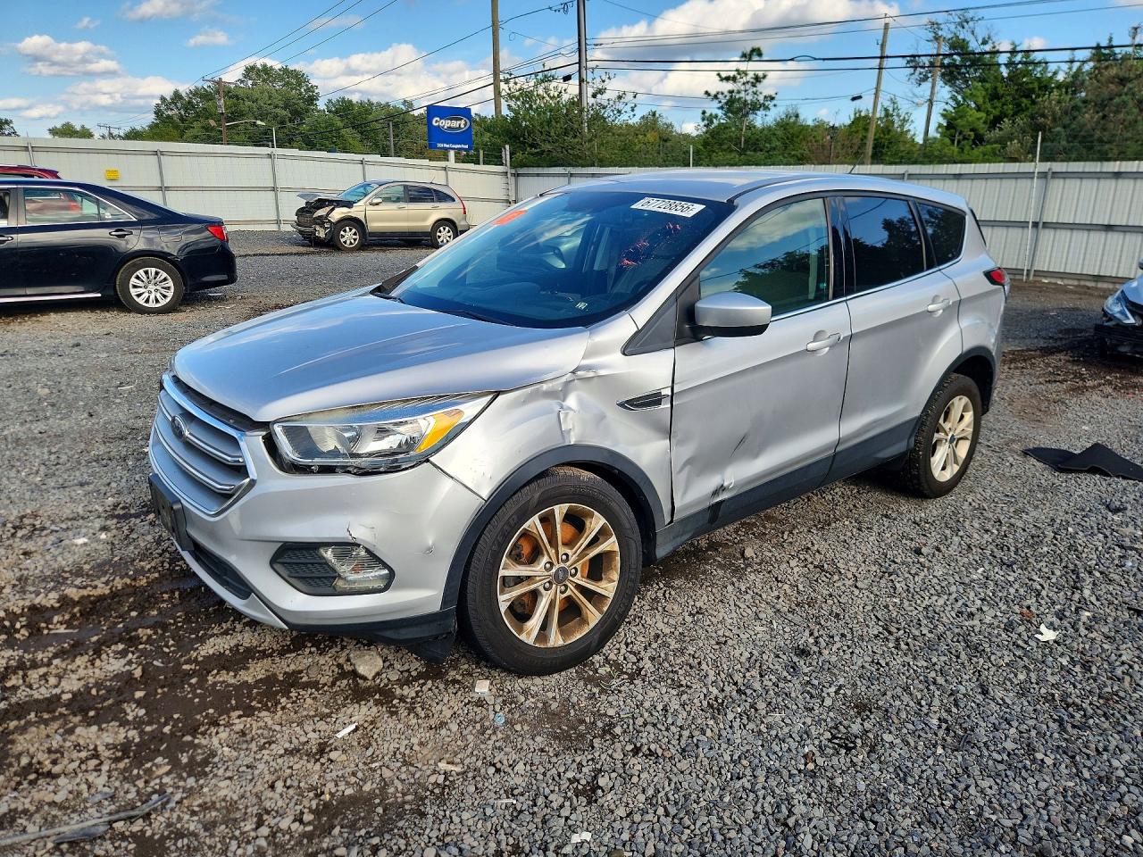 2017 FORD ESCAPE SE | 1FMCU9GD0HUF00643 | UPCARS