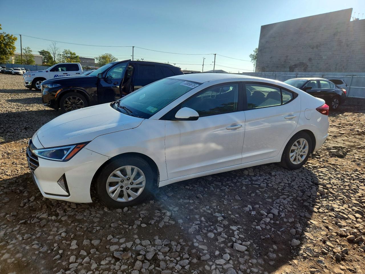 2019 HYUNDAI ELANTRA SE | 5NPD74LF0KH425468 | UPCARS