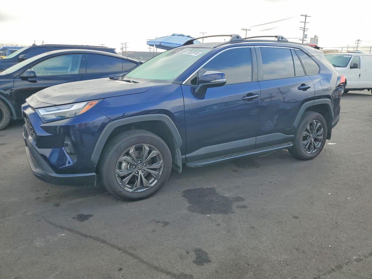2024 TOYOTA RAV4 XLE PREMIUM | 2T3B6RFV4RW072889 | UPCARS