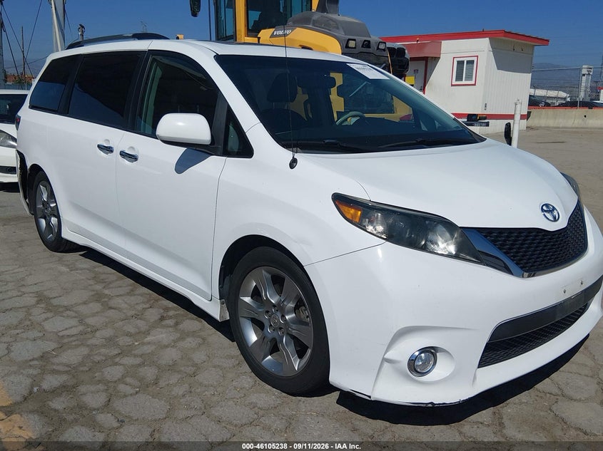2014 TOYOTA SIENNA SE 8 PASSENGER | 5TDXK3DC5ES436071 | UPCARS