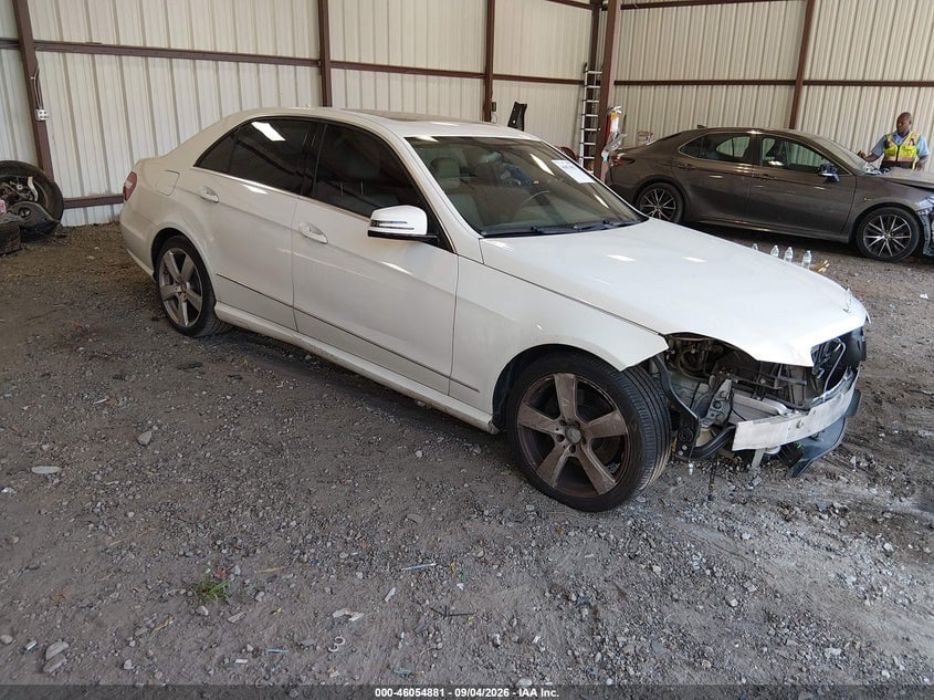 2010 MERCEDES-BENZ E 350 | WDDHF5GB5AA079382 | UPCARS