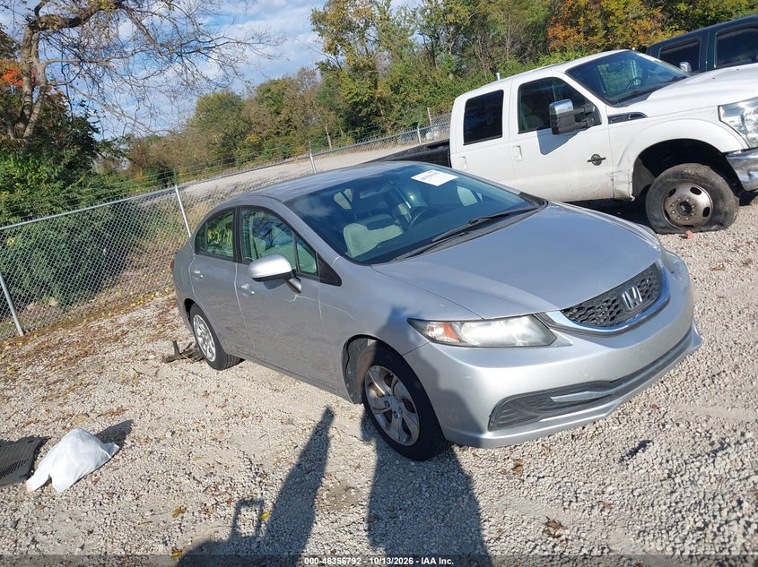2015 HONDA CIVIC LX | 19XFB2F5XFE116695 | UPCARS