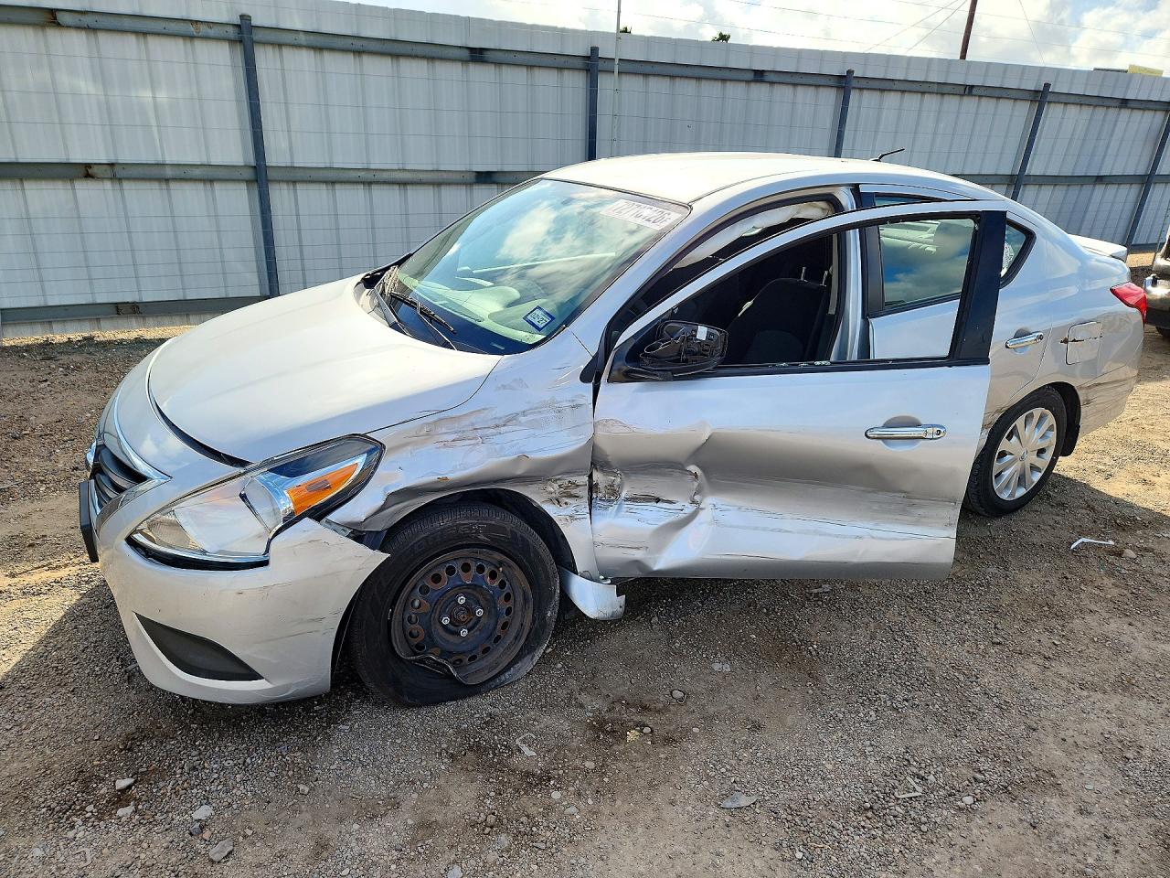 2017 NISSAN VERSA 1.6 SV | 3N1CN7AP2HL892224 | UPCARS