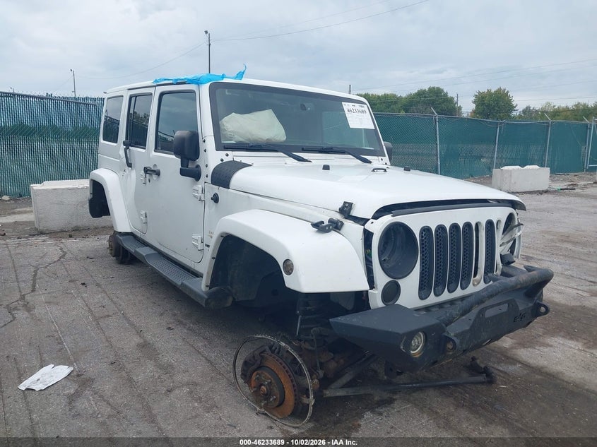 2015 JEEP WRANGLER UNLIMITED SAHARA | 1C4BJWEG9FL526505 | UPCARS