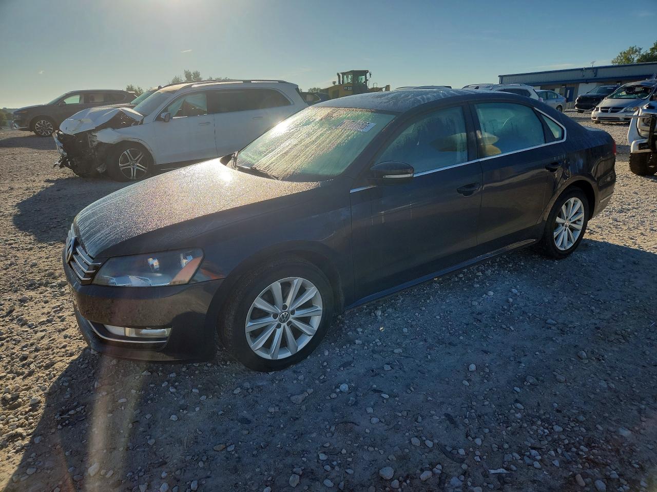 2013 VOLKSWAGEN PASSAT SEL | 1VWCH7A34DC043281 | UPCARS