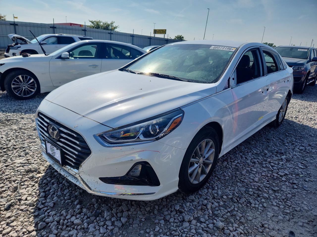 2019 HYUNDAI SONATA SE | 5NPE24AF2KH757787 | UPCARS