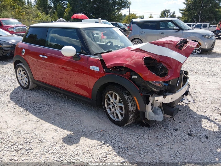 2015 MINI HARDTOP COOPER S | WMWXP7C57F2A58324 | UPCARS