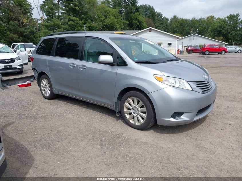 2015 TOYOTA SIENNA LE 7 PASSENGER | 5TDJK3DC8FS106156 | UPCARS