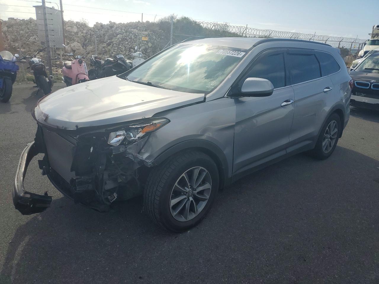 2018 HYUNDAI SANTA FE SE | KM8SM4HF2JU288736 | UPCARS