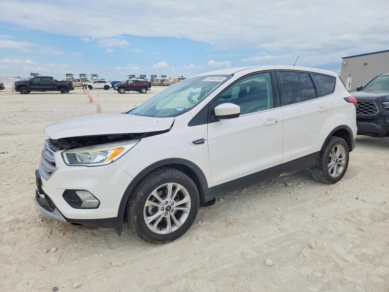 2019 FORD ESCAPE SE | 1FMCU0GD2KUA18145 | UPCARS