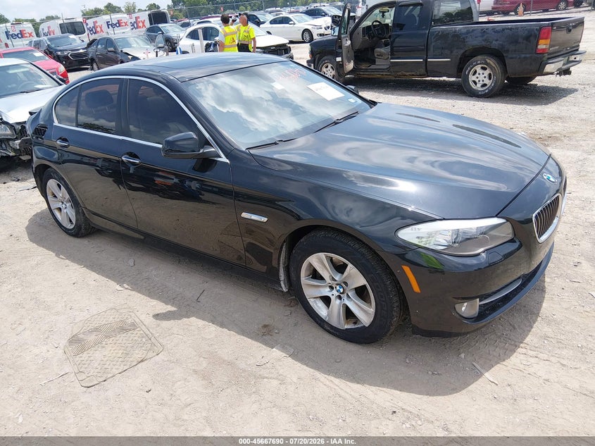 2013 BMW 528I | WBAXG5C50DDY37549 | UPCARS