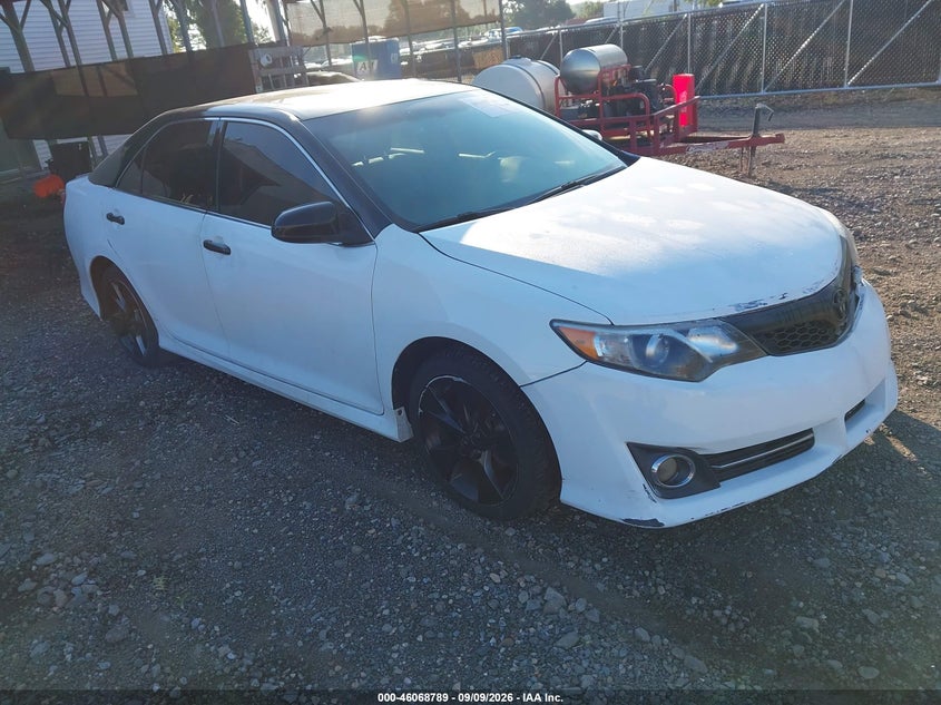 2014 TOYOTA CAMRY SE SPORT | 4T1BF1FK2EU347329 | UPCARS