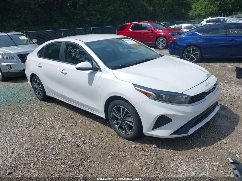 2023 KIA FORTE LXS | 3KPF24AD2PE685939 | UPCARS