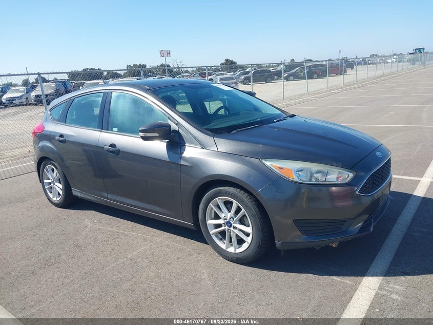 2016 FORD FOCU SE | 1FADP3K23GL247086 | UPCARS