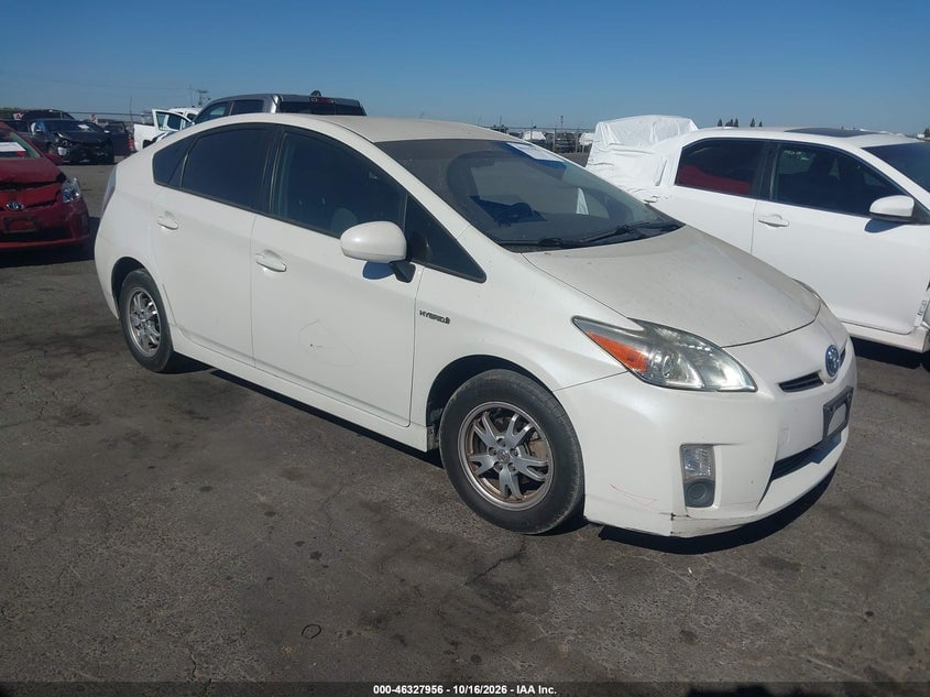 2011 TOYOTA PRIUS TWO | JTDKN3DUXB1472826 | UPCARS