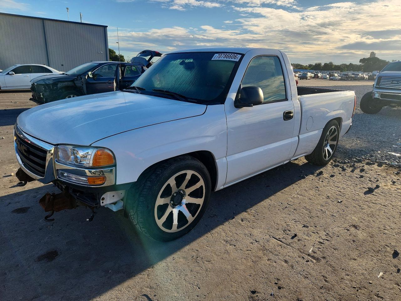 2005 GMC SIERRA C1500 | 1GTEC14V75Z170559 | UPCARS