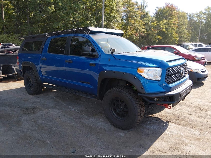 2017 TOYOTA TUNDRA SR5 5.7L V8 | 5TFDY5F17HX628938 | UPCARS