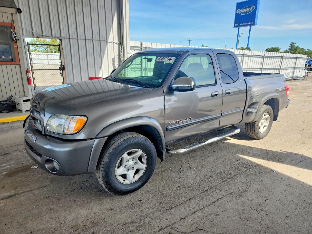 2004 TOYOTA TUNDRA SR5 | 5TBBT441X4S447179 | UPCARS