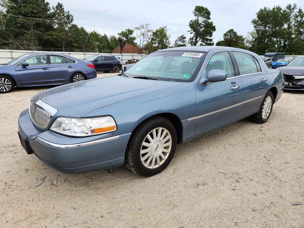 2004 LINCOLN TOWNCAR EXECUTIVE | 1LNHM81W14Y682317 | UPCARS